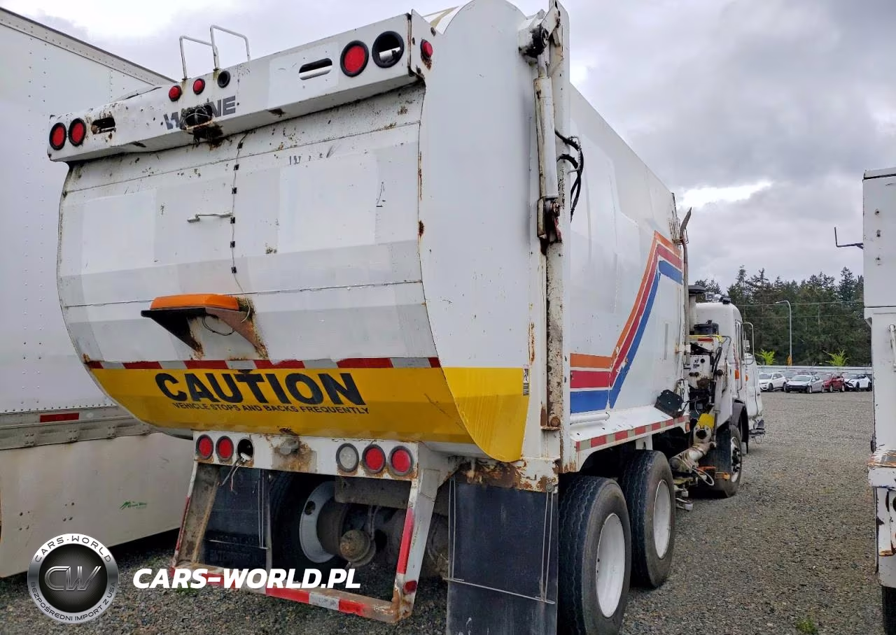 2009 Peterbilt 320 Refuse Truck VIN:3BPZL50X19F719300 - 4