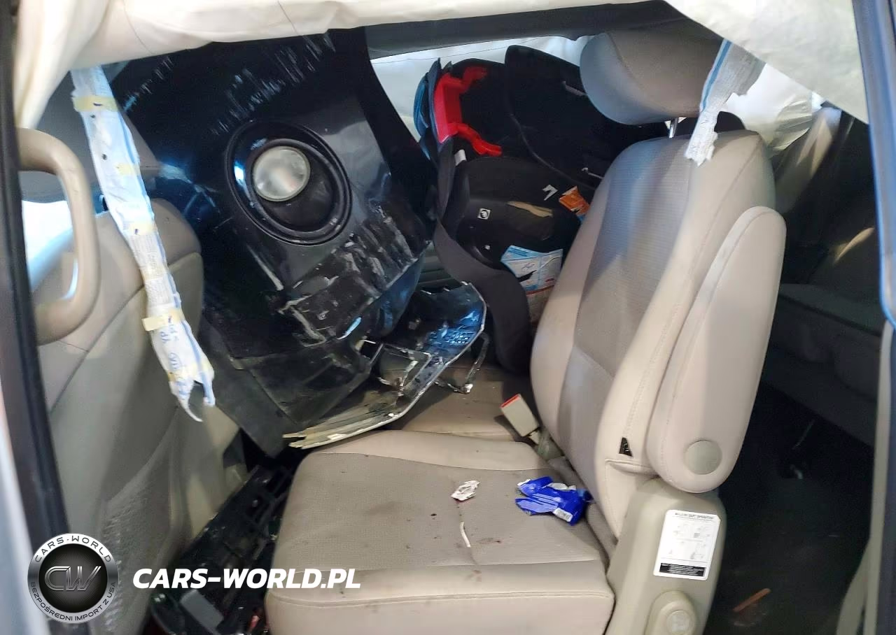 2018 Kia Sedona Lx VIN:KNDMB5C13J6373528 - 11