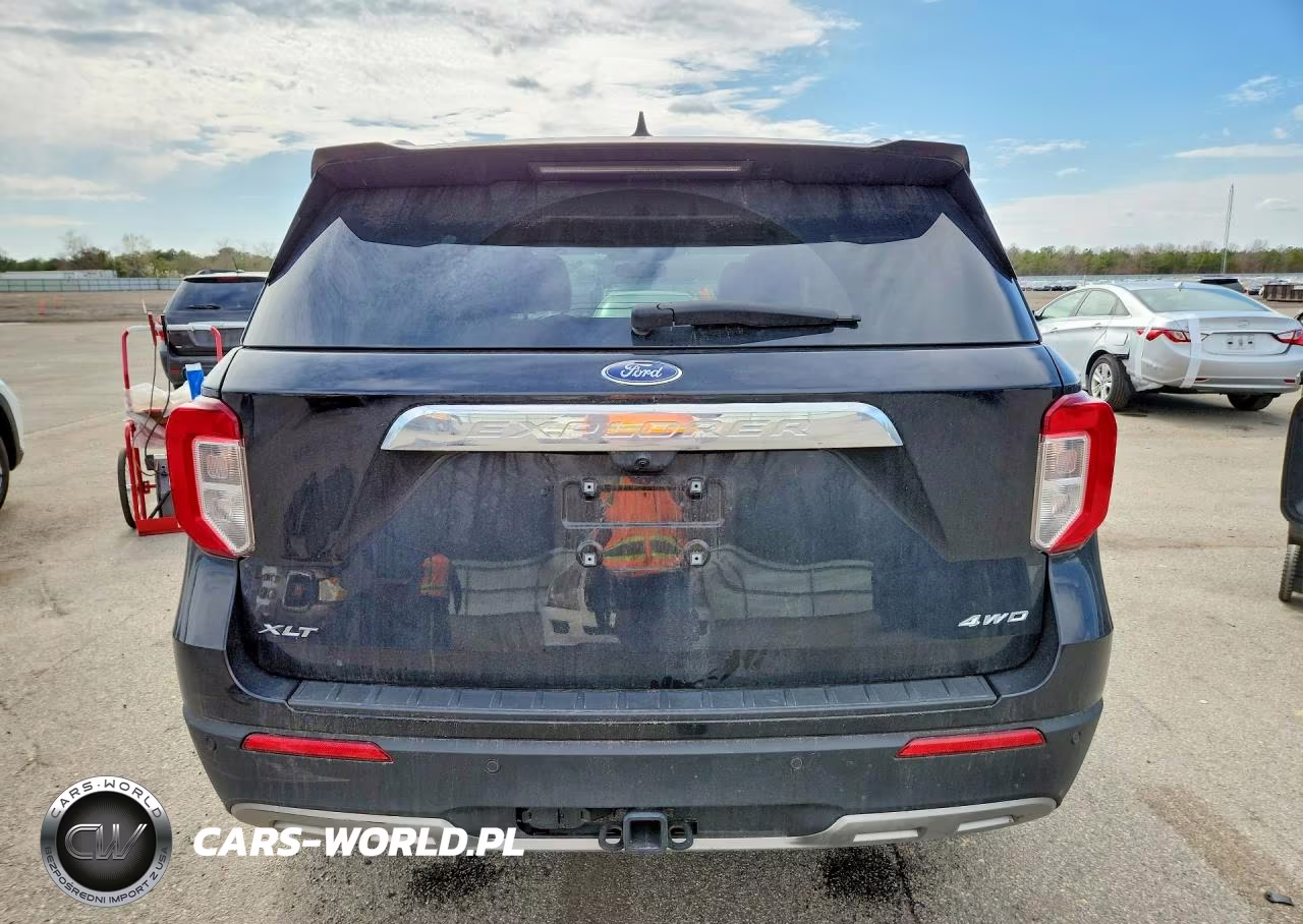 2024 Ford Explorer Xlt VIN:1FMSK8DH6RGA53643 - 6