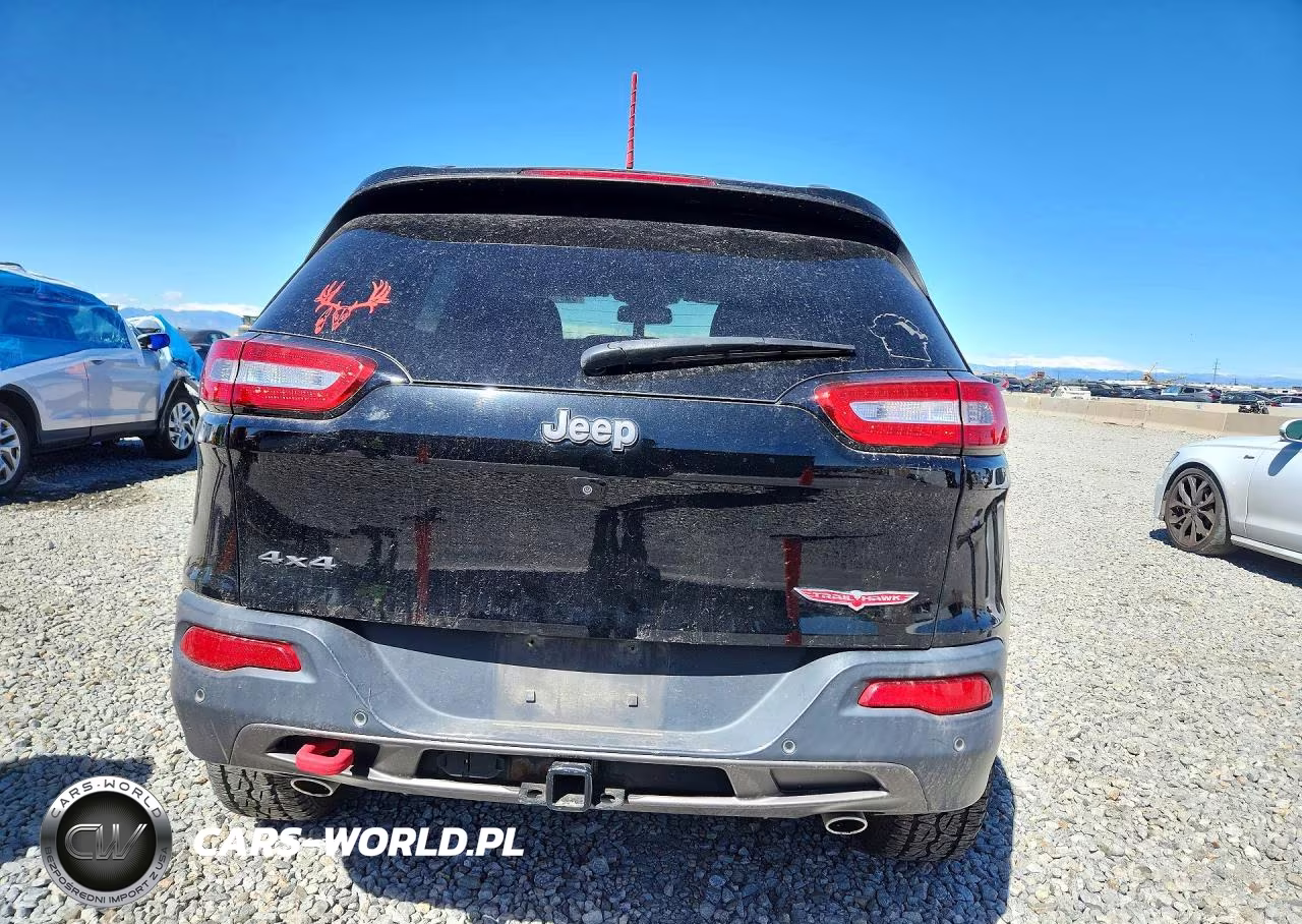 2017 Jeep Cherokee Trailhawk VIN:1C4PJMBS6HW546327 - 6