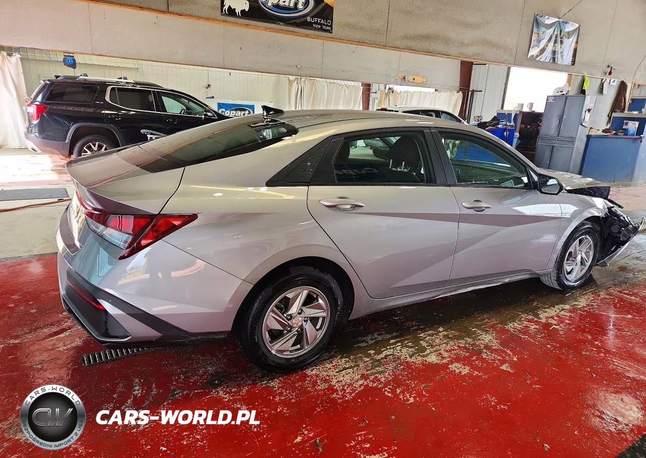 2025 Hyundai Elantra Se VIN:KMHLL4DG5SU044988 - 3