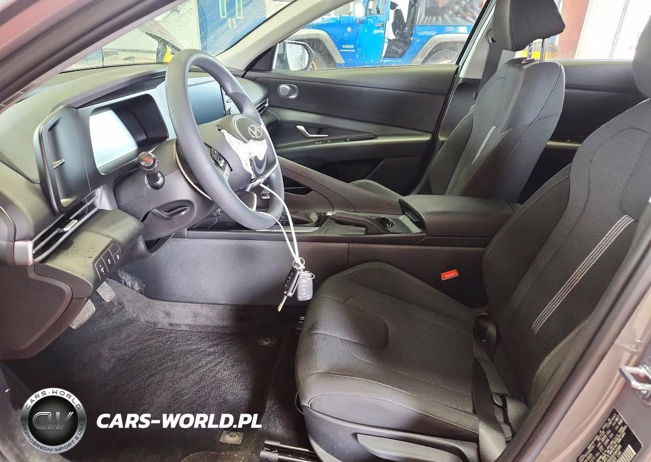 2025 Hyundai Elantra Se VIN:KMHLL4DG5SU044988 - 7