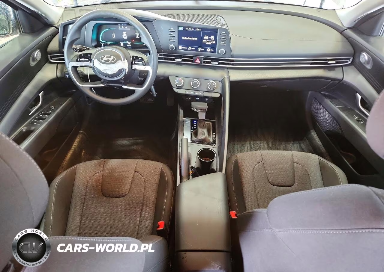 2025 Hyundai Elantra Se VIN:KMHLL4DG5SU044988 - 8