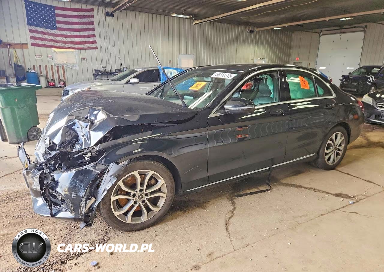 2018 Mercedes-Benz C 300