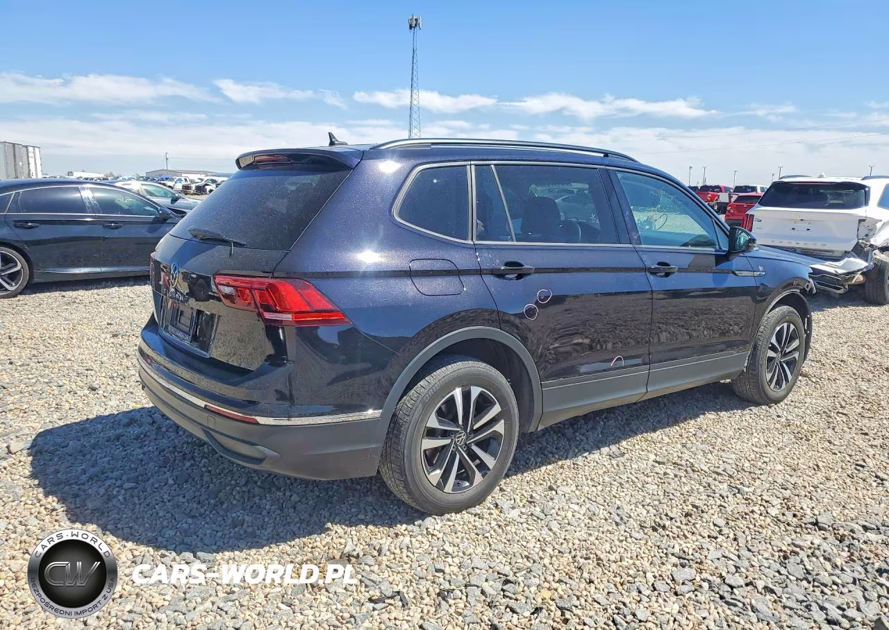 2023 Volkswagen Tiguan S VIN:3VVRB7AX9PM063189 - 3
