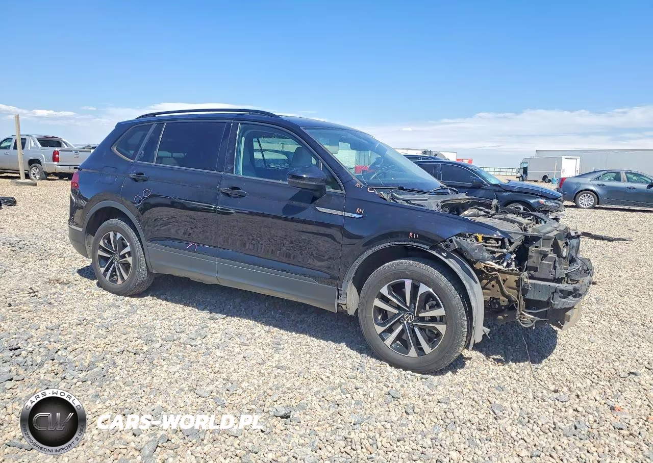 2023 Volkswagen Tiguan S VIN:3VVRB7AX9PM063189 - 4