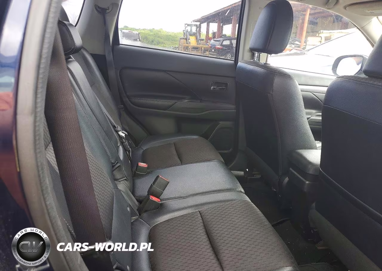 2015 Mitsubishi Outlander Se VIN:JA4AD3A33FZ000821 - 11