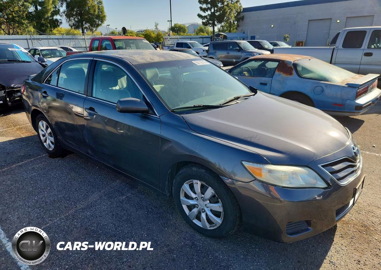 2010 Toyota Camry Le VIN:4T4BF3EK3AR025697 - 4