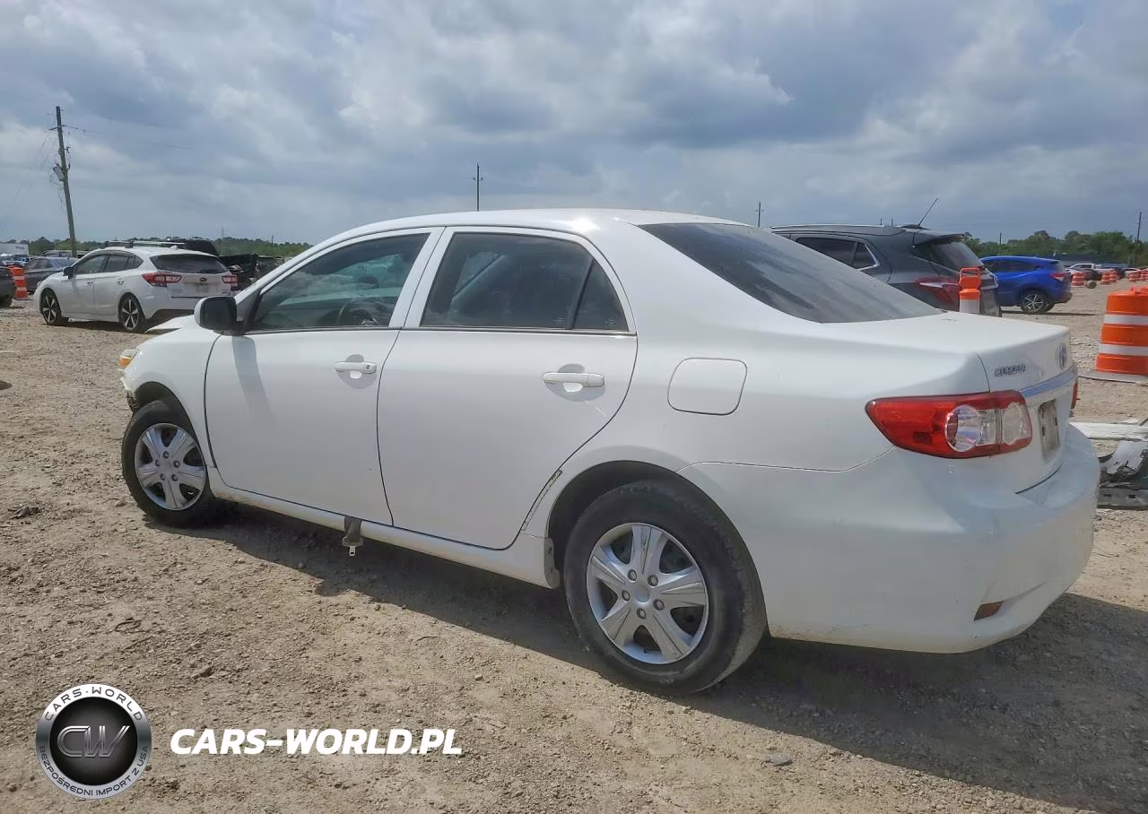 2013 Toyota Corolla L VIN:5YFBU4EE7DP157979 - 2