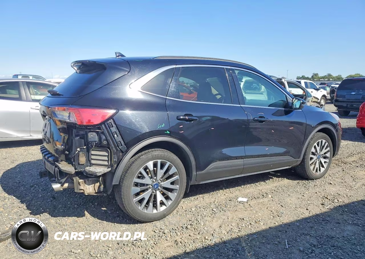 2020 Ford Escape Titanium VIN:1FMCU9J98LUA81387 - 3