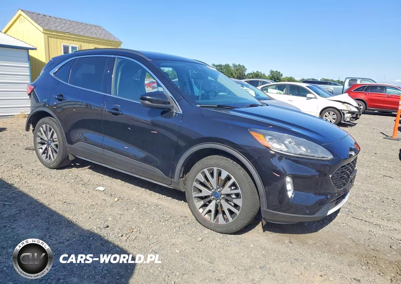 2020 Ford Escape Titanium VIN:1FMCU9J98LUA81387 - 4