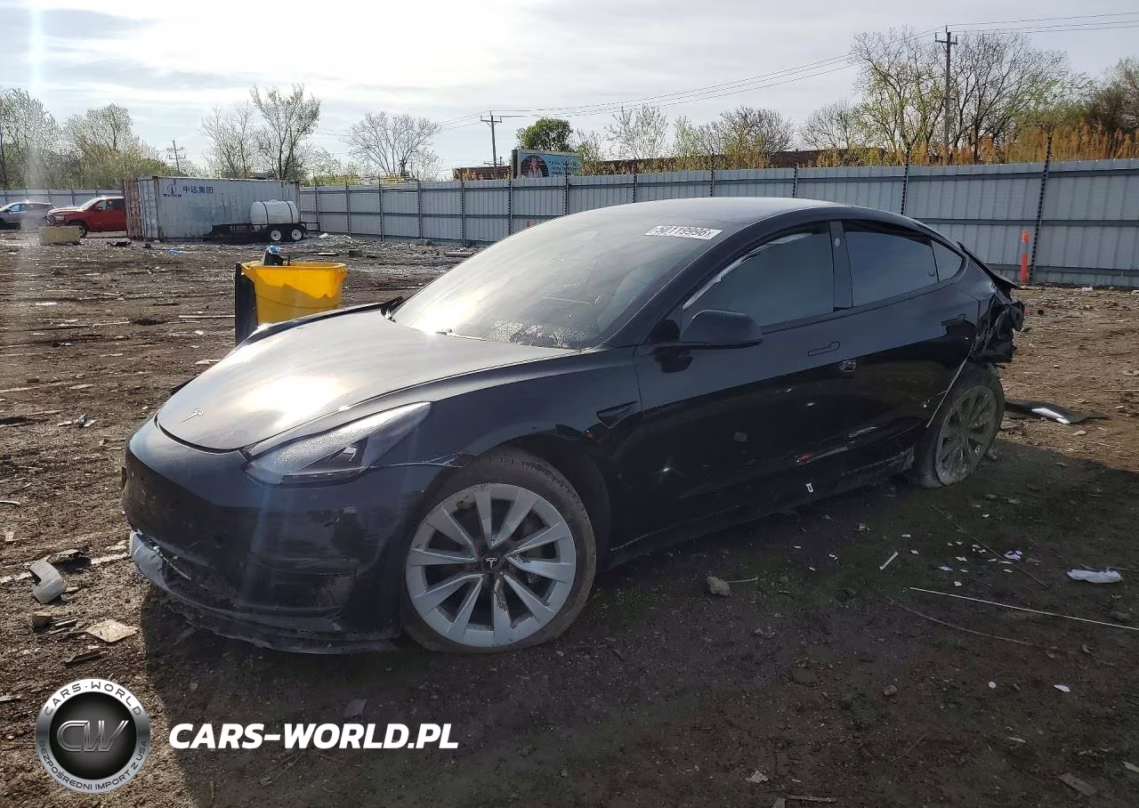 2021 Tesla Model 3 – zdjęcie 1 z 12