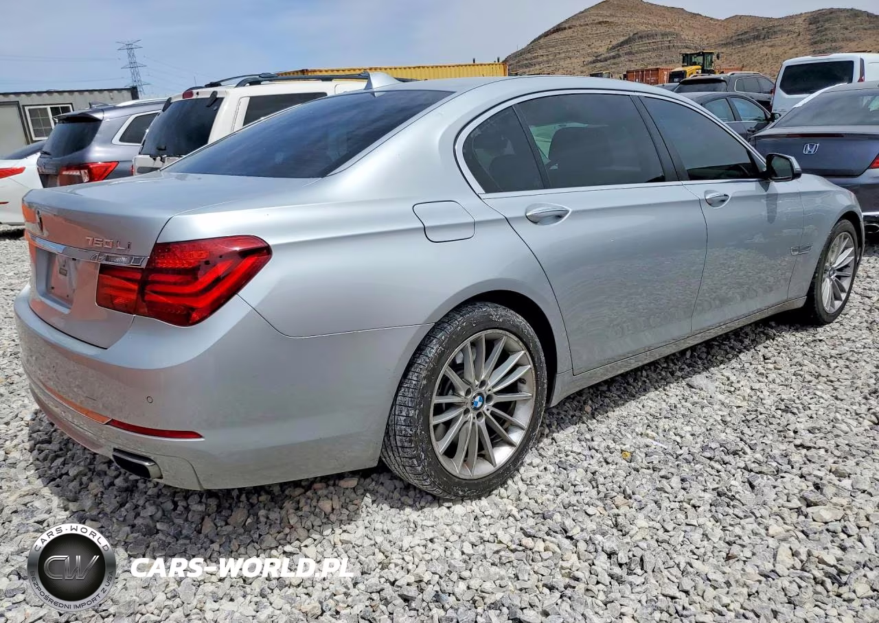 2015 BMW 750 Li VIN:WBAYE8C57FD782001 - 3
