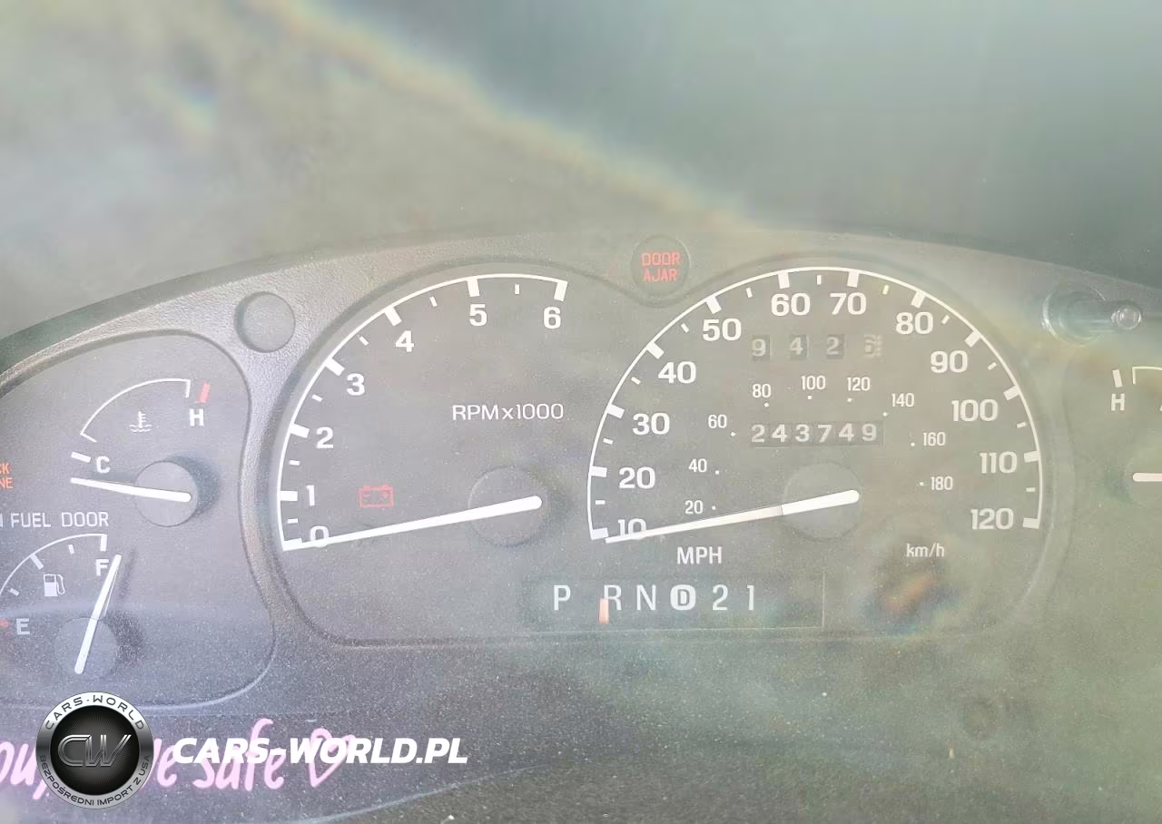 1999 Ford Ranger Super Cab VIN:1FTYR14V1XPA82617 - 9