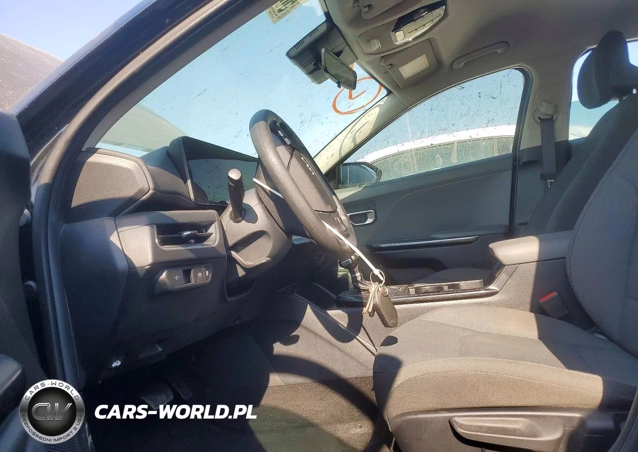 2025 Kia K4 Lxs VIN:3KPFT4DE7SE086075 - 7