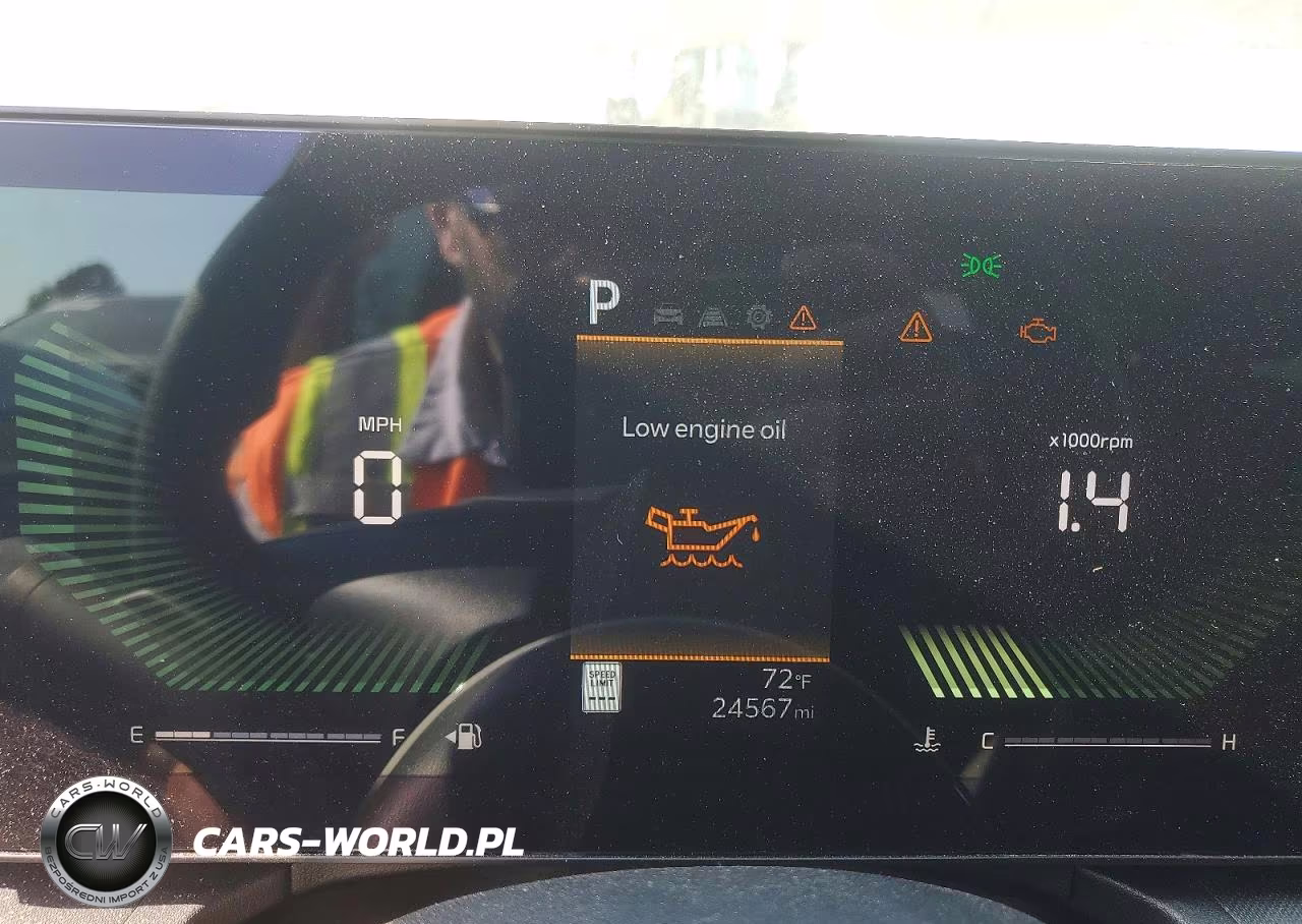 2025 Kia K4 Lxs VIN:3KPFT4DE7SE086075 - 9