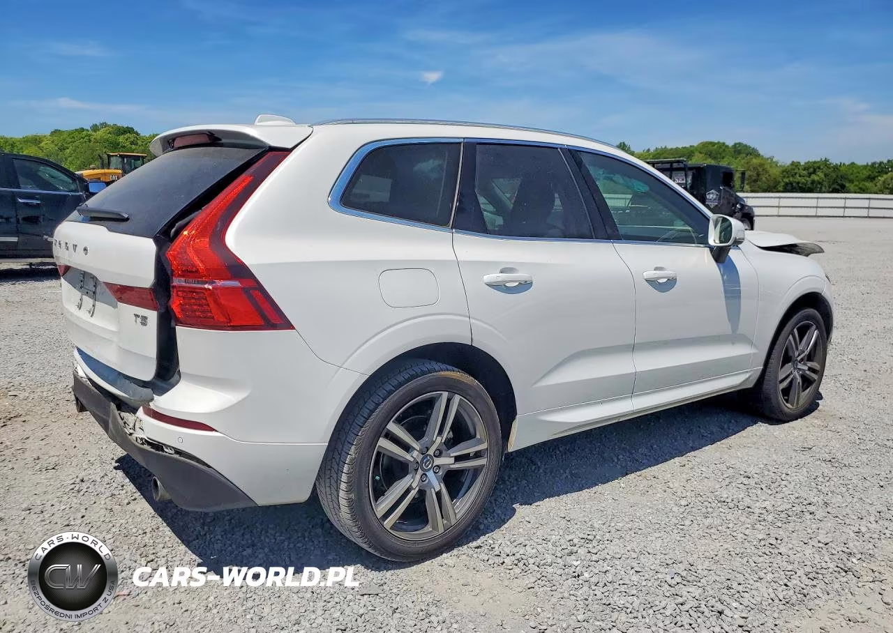 2021 Volvo Xc60 T5 Momentum VIN:YV4102DK3M1794369 - 3