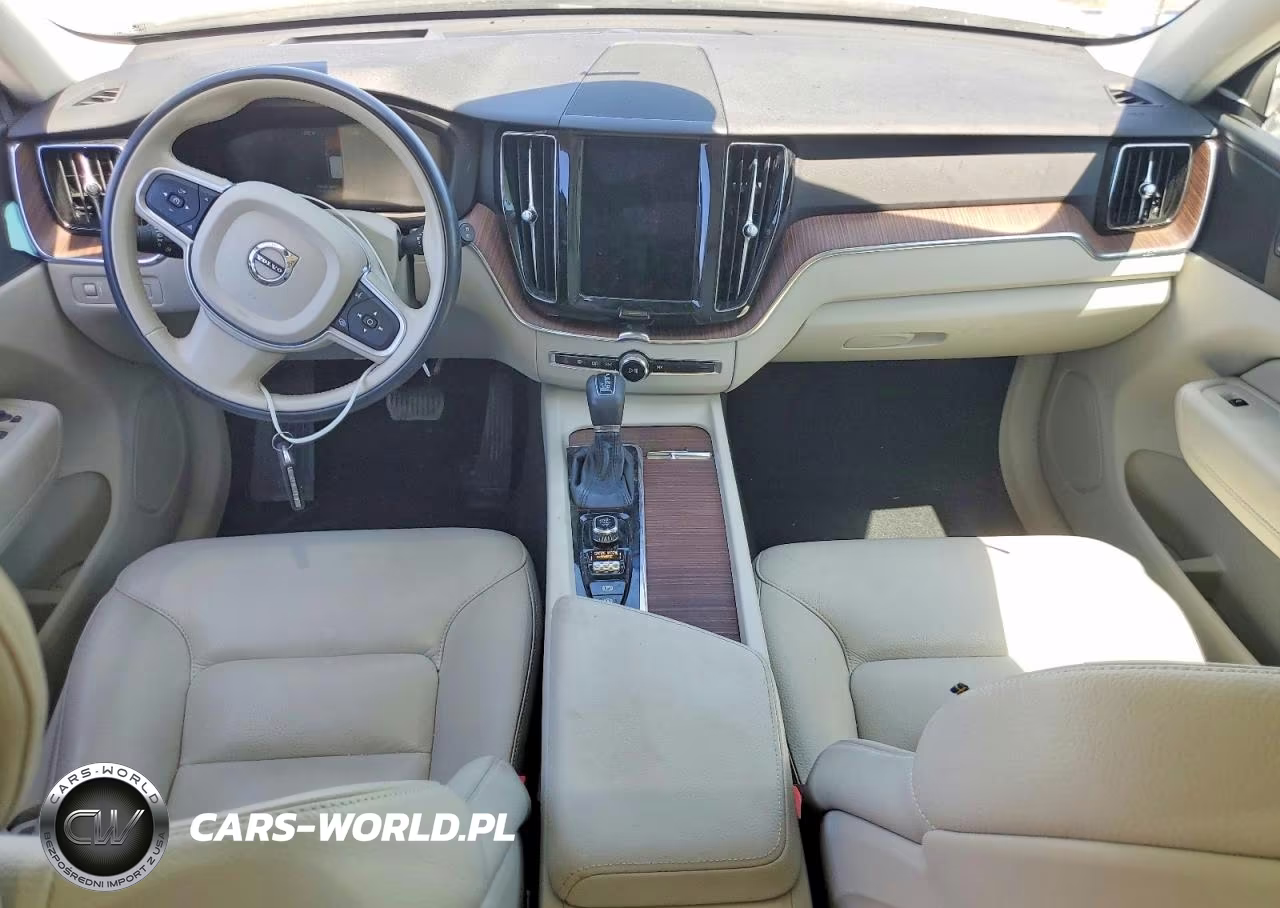 2021 Volvo Xc60 T5 Momentum VIN:YV4102DK3M1794369 - 8