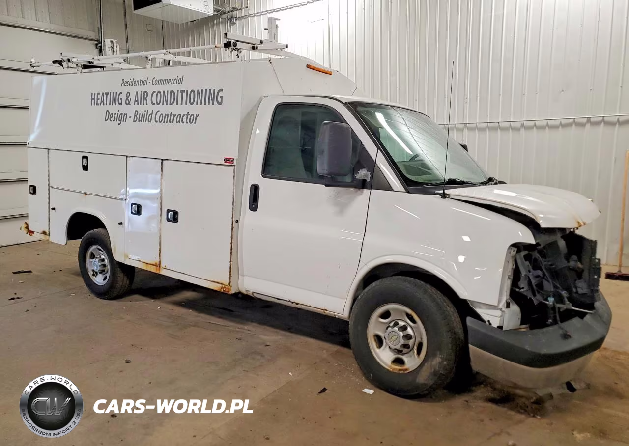 2014 Chevrolet Express G3500 VIN:1GB0G2CG6E1132296 - 4