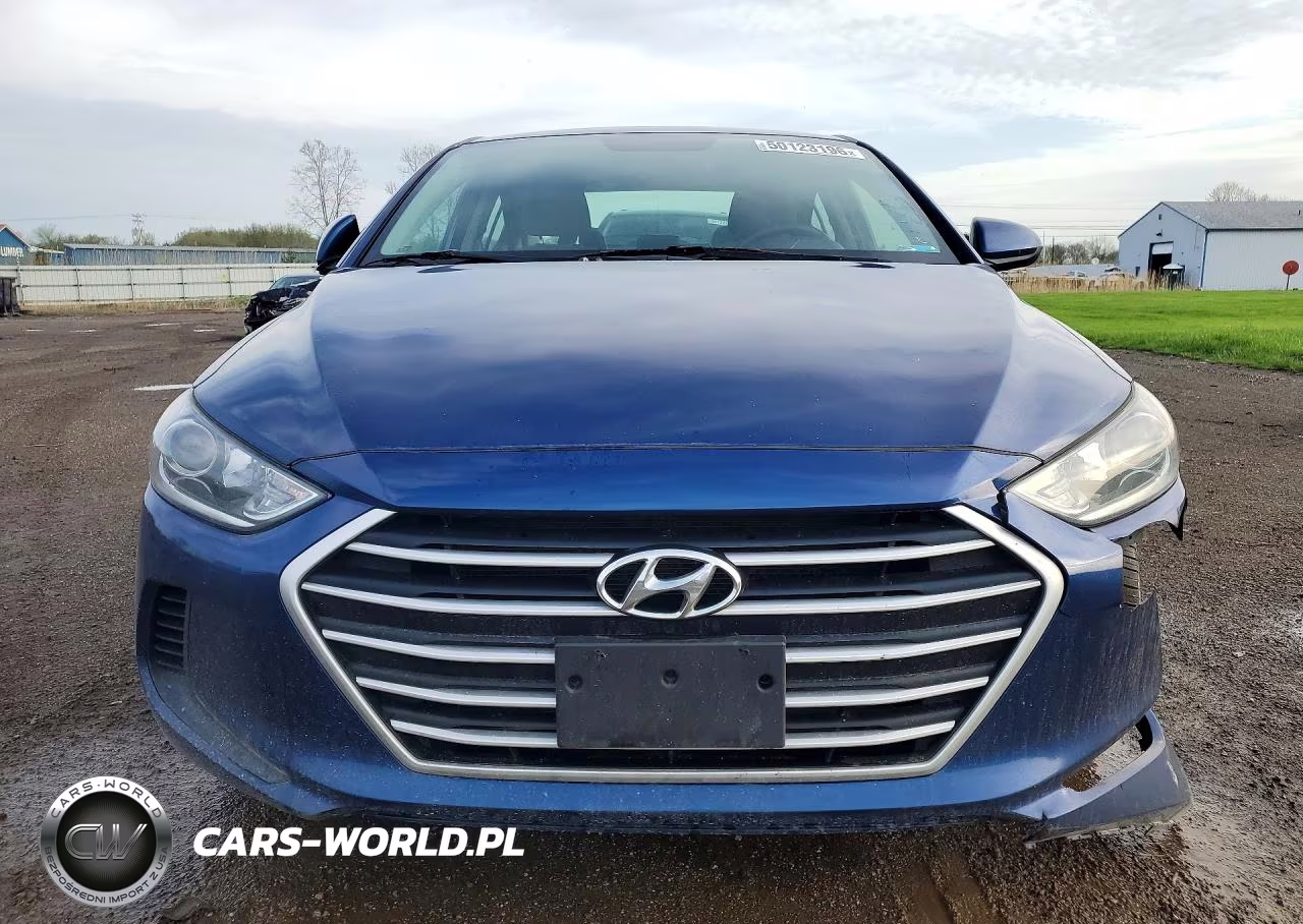 2018 Hyundai Elantra Sel VIN:5NPD84LF3JH371014 - 5