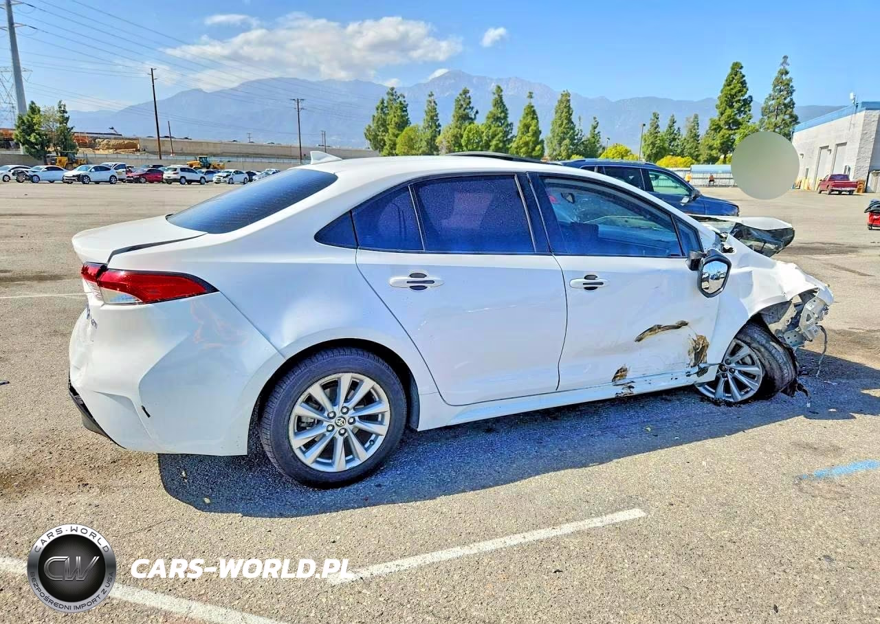 2024 Toyota Corolla Hybrid Le VIN:JTDBCMFE4RJ031592 - 3