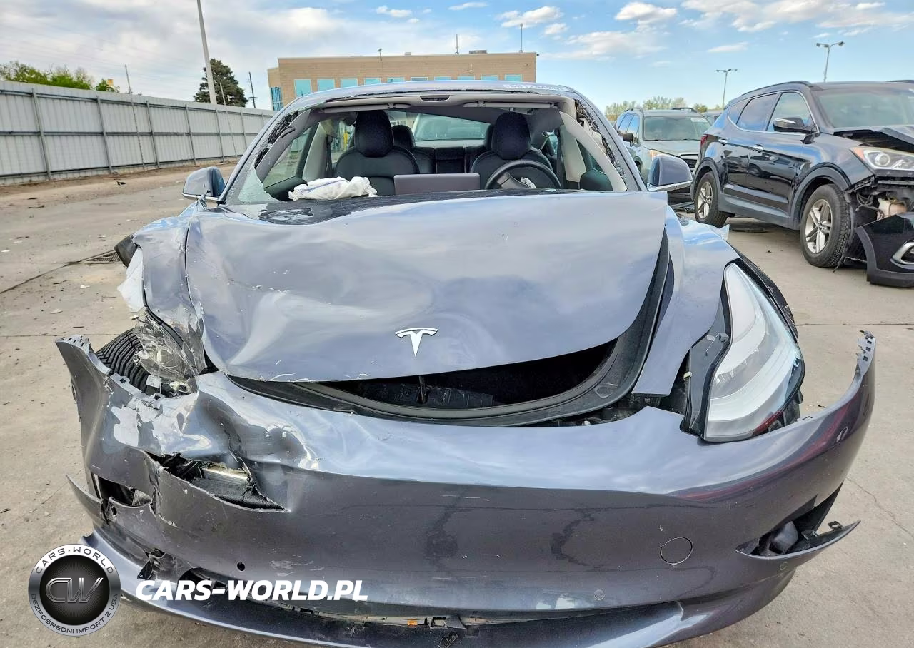 2018 Tesla Model 3 VIN:5YJ3E1EA8JF051769 - 5