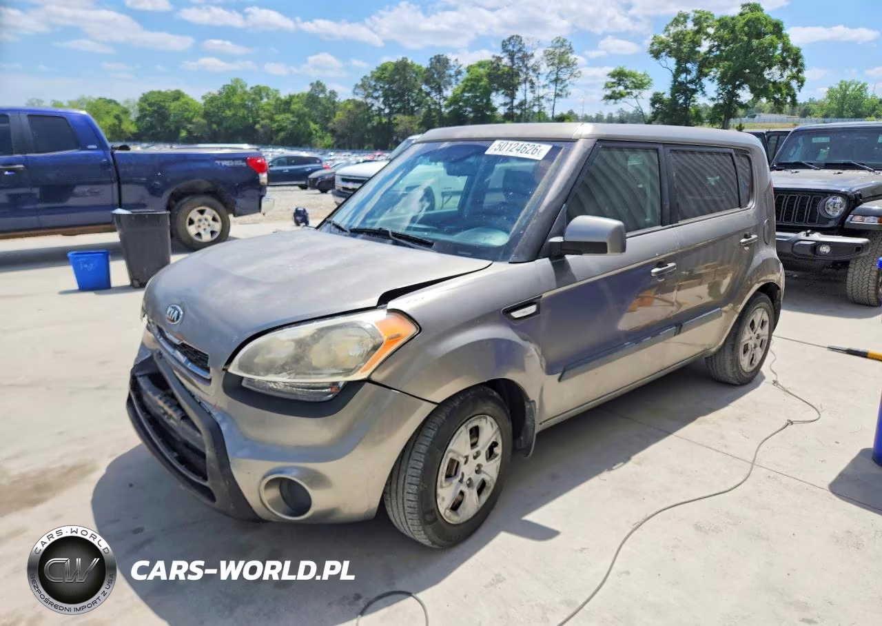 2013 Kia Soul Base