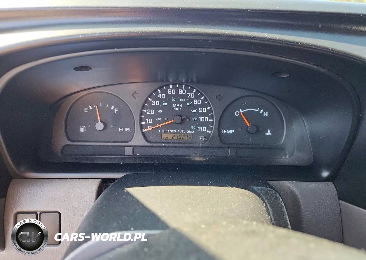 1999 Nissan Frontier Xe VIN:1N6DD26S8XC323177 - 9