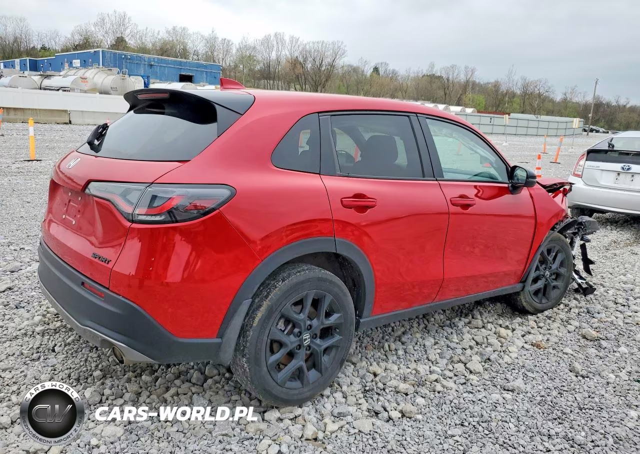 2025 Honda Hr-V Sport VIN:3CZRZ2H51SM765382 - 3