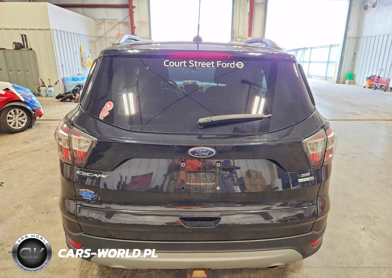 2017 Ford Escape Se VIN:1FMCU9G91HUA12409 - 6