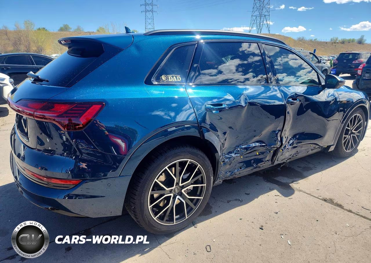 2021 Audi E-Tron Prestige VIN:WA1VABGE9MB028593 - 3
