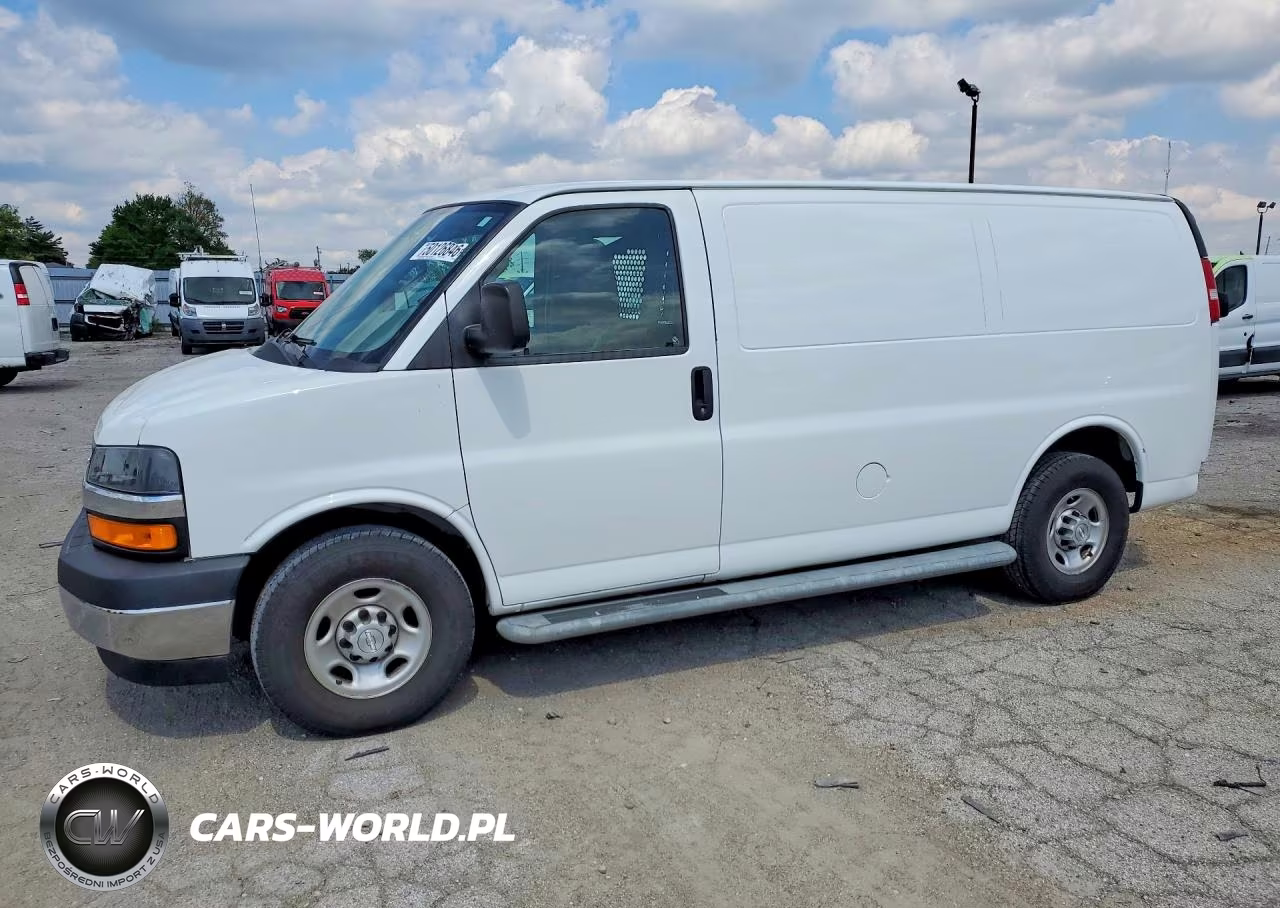 2018 Chevrolet Express G2500