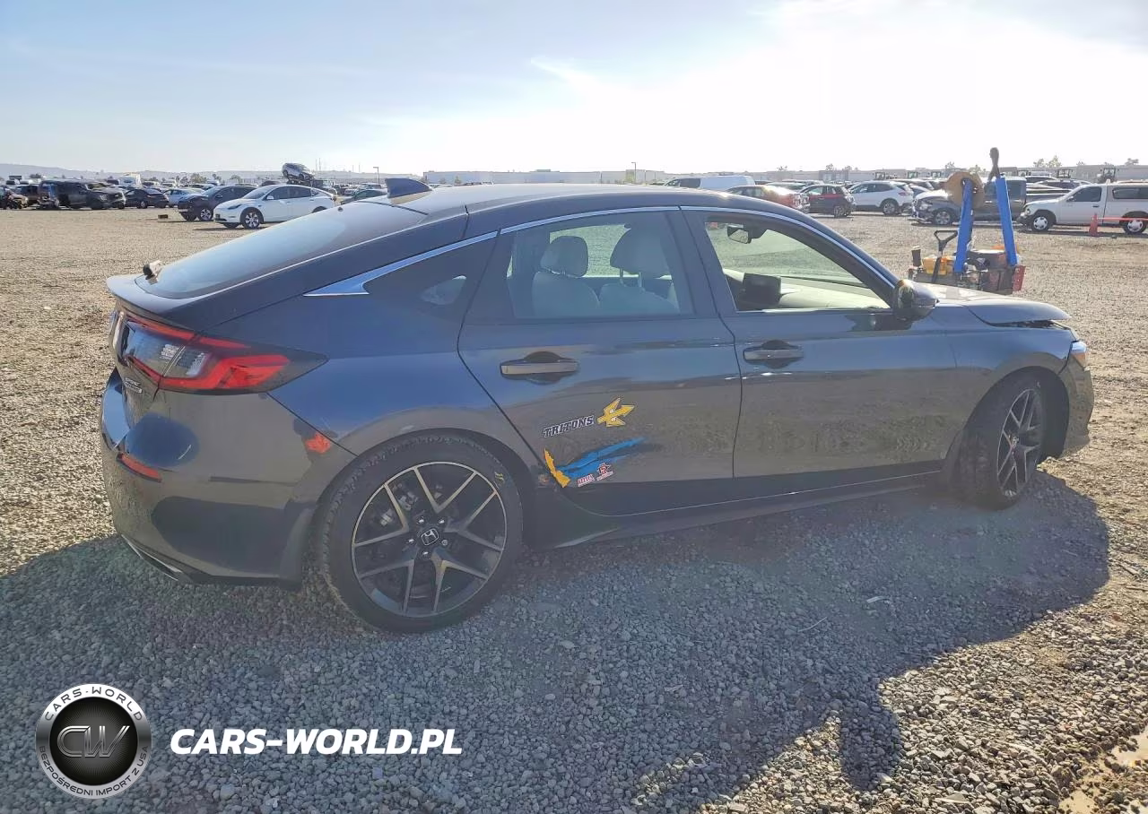 2022 Honda Civic Sport Touring VIN:19XFL1H8XNE018778 - 3