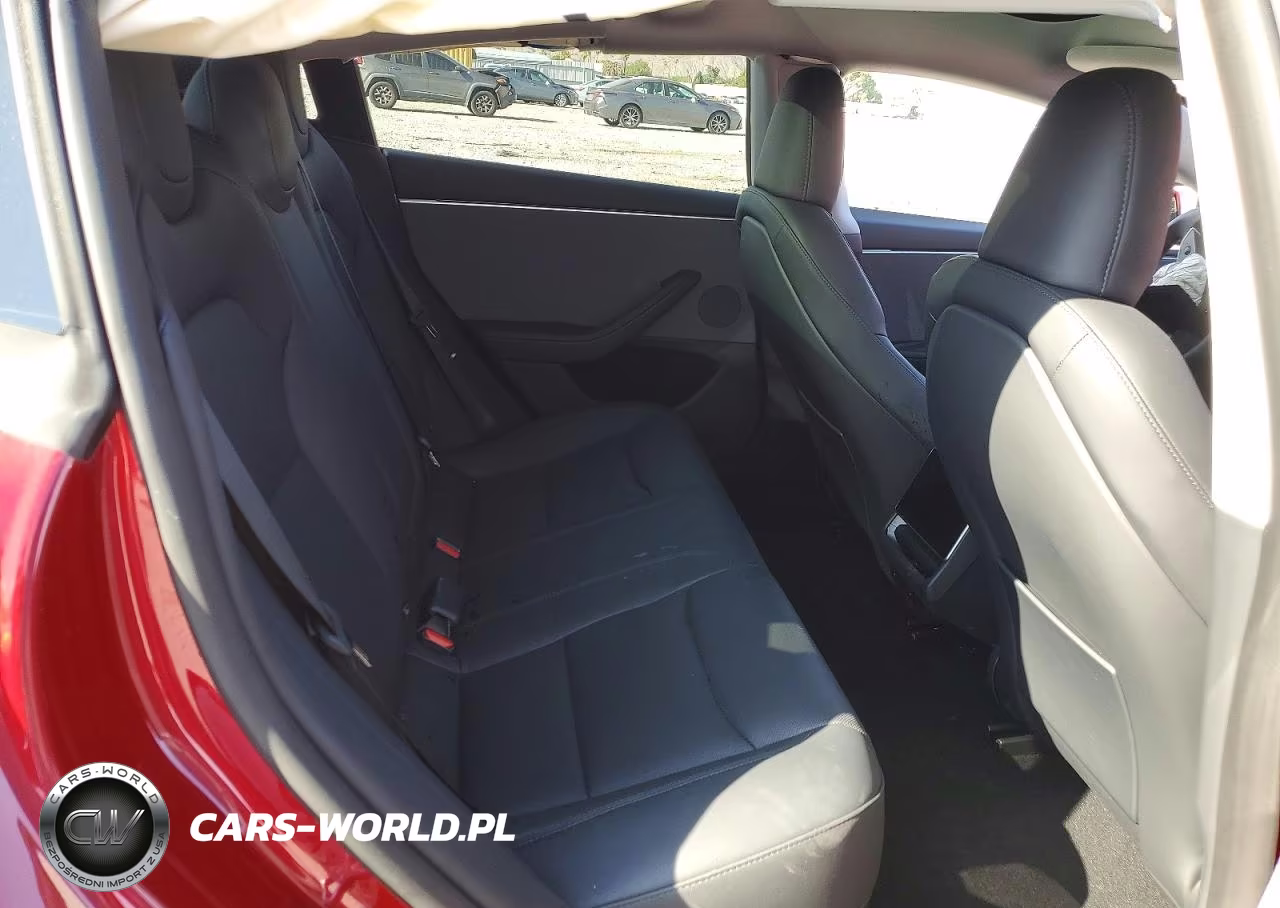 2025 Tesla Model 3 VIN:5YJ3E1EA6SF047267 - 10