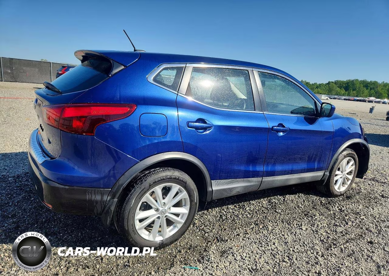 2018 Nissan Rogue Sport S VIN:JN1BJ1CP8JW190619 - 3