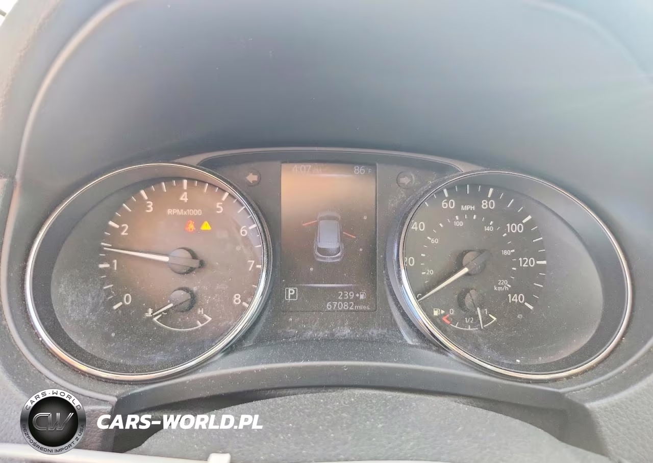 2018 Nissan Rogue Sport S VIN:JN1BJ1CP8JW190619 - 9