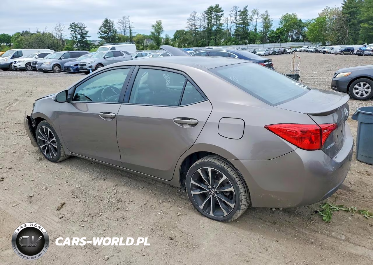 2019 Toyota Corolla Se VIN:2T1BURHE6KC126390 - 2