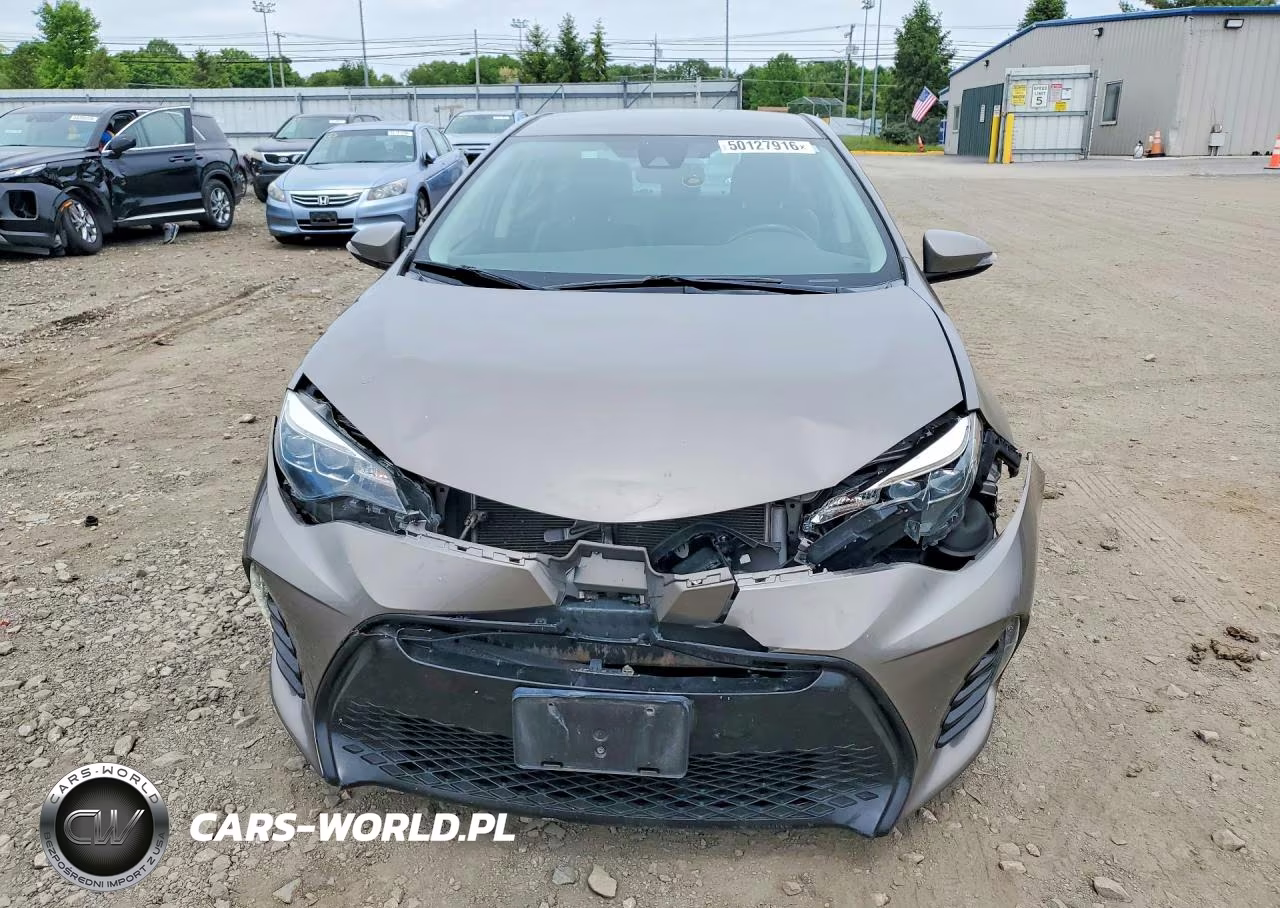2019 Toyota Corolla Se VIN:2T1BURHE6KC126390 - 5