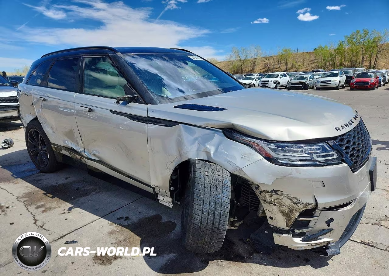 2019 Land Rover Range Rover Velar R-Dynamic Se VIN:SALYL2EX4KA794146 - 4