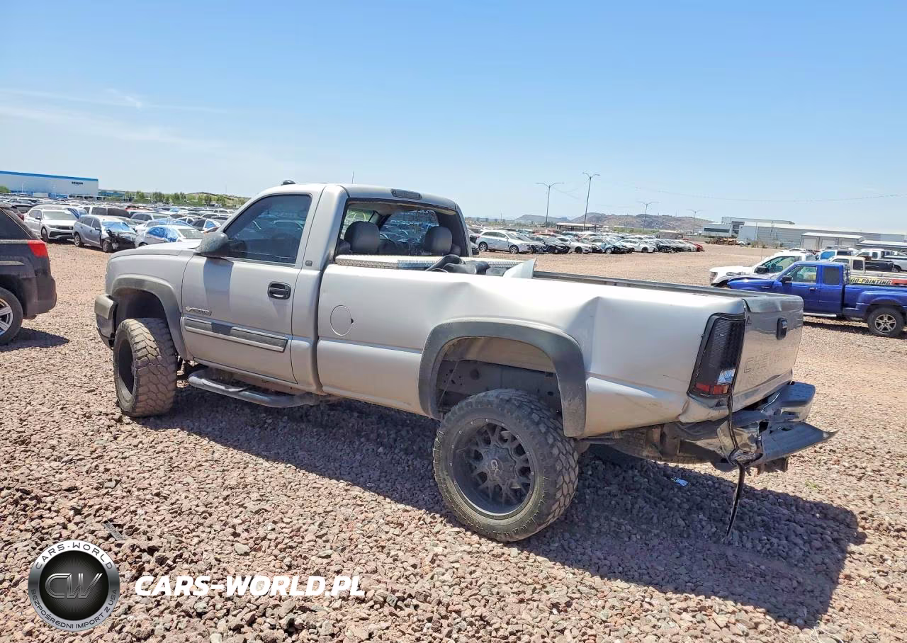 2005 Chevrolet Silverado C2500 Heavy Duty VIN:1GCHC24U75E180963 - 2
