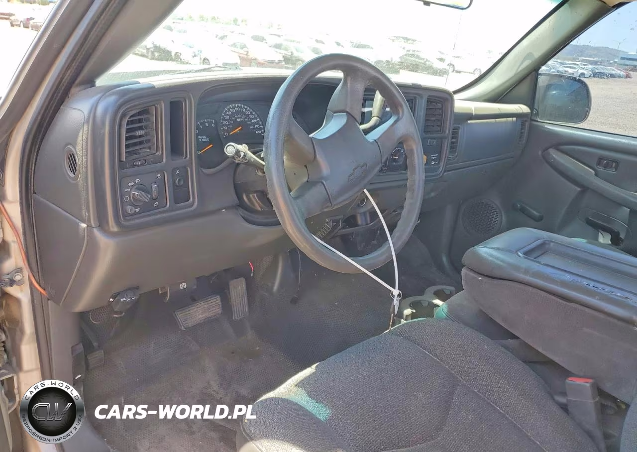 2005 Chevrolet Silverado C2500 Heavy Duty VIN:1GCHC24U75E180963 - 8