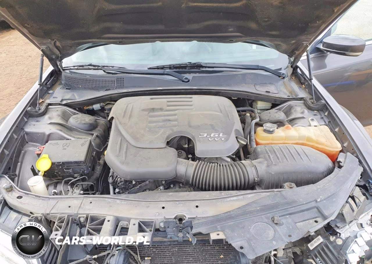2014 Chrysler 300 VIN:2C3CCAAG8EH233573 - 11