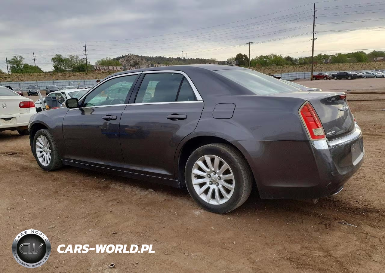2014 Chrysler 300 VIN:2C3CCAAG8EH233573 - 2