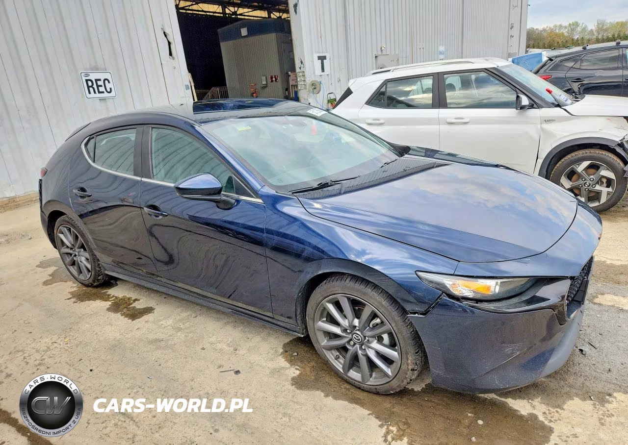 2021 Mazda 3 Select VIN:JM1BPAKL4M1327230 - 4
