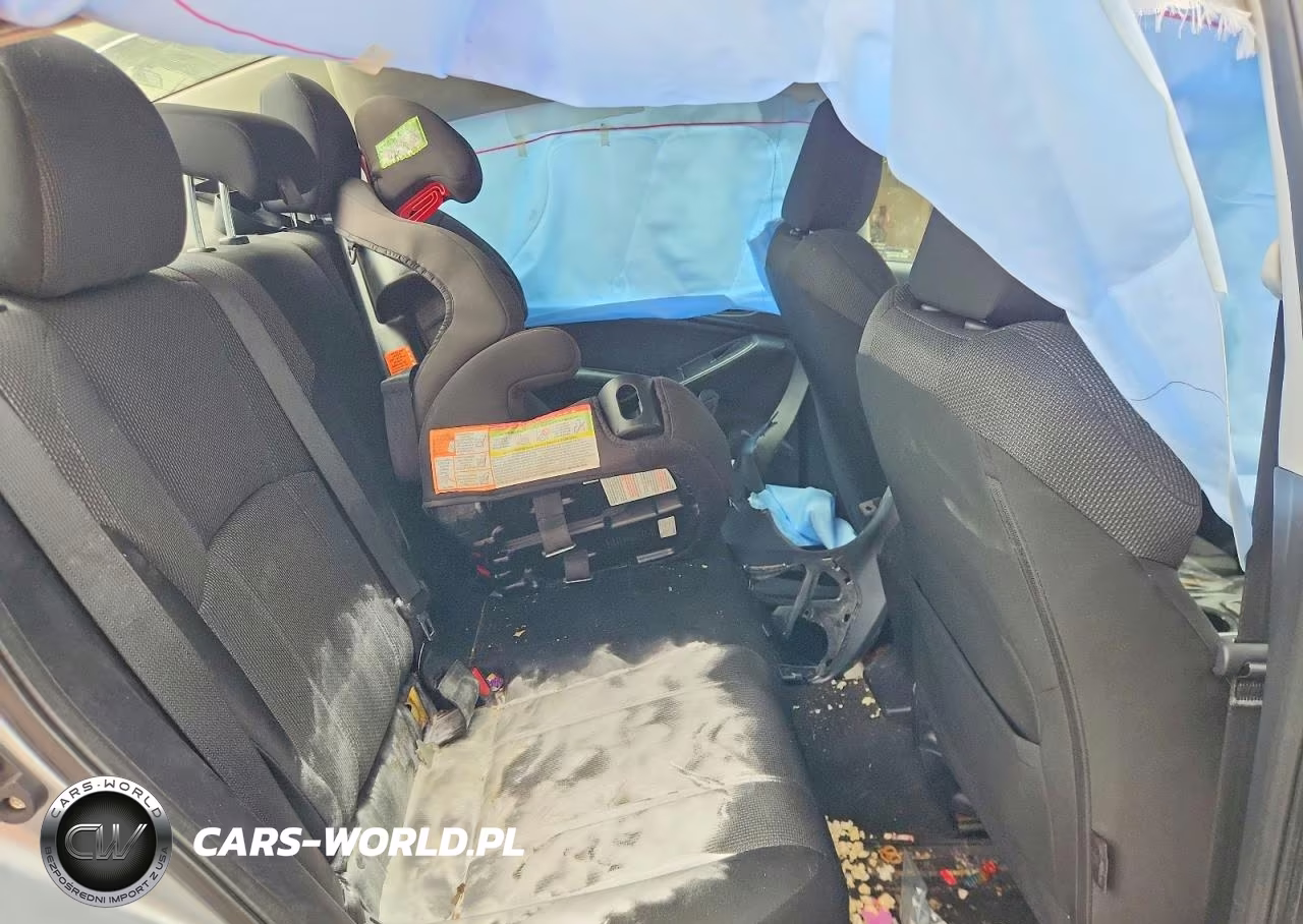 2018 Subaru Impreza VIN:4S3GKAA68J3612626 - 10