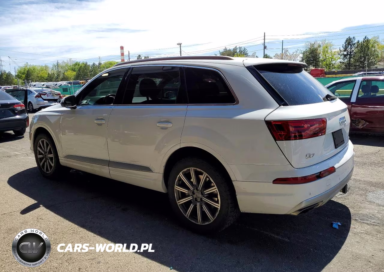 2017 Audi Q7 Prestige VIN:WA1VAAF79HD033316 - 2