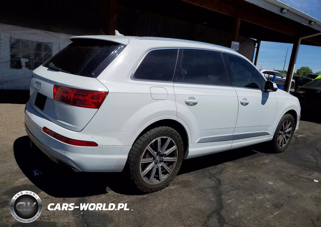 2017 Audi Q7 Prestige VIN:WA1VAAF79HD033316 - 3