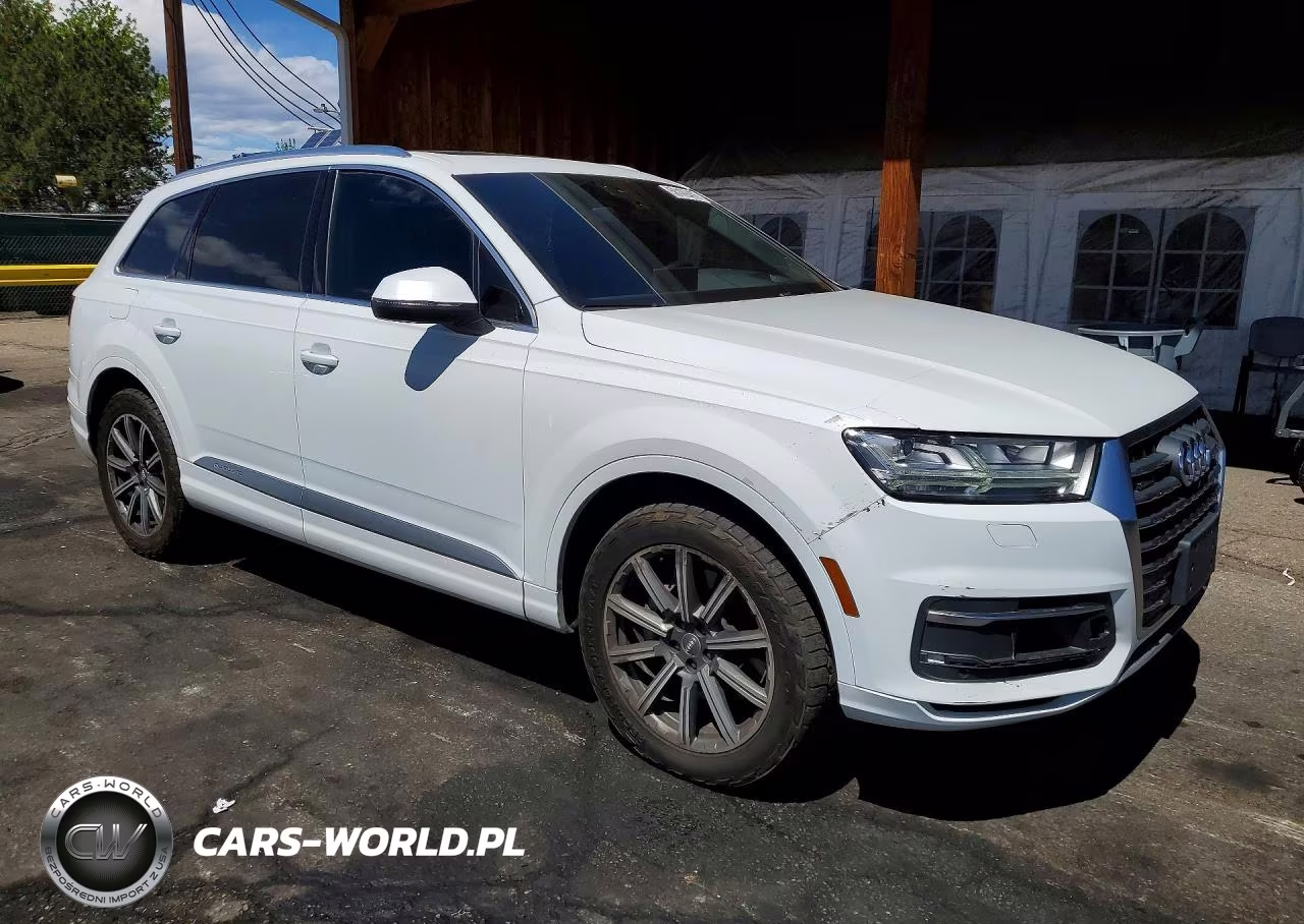 2017 Audi Q7 Prestige VIN:WA1VAAF79HD033316 - 4