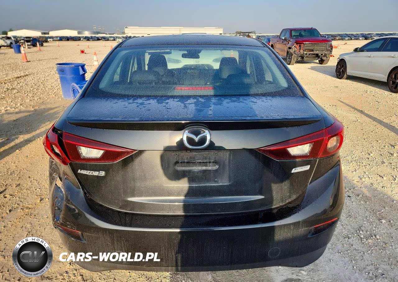 2018 Mazda 3 Touring VIN:3MZBN1V38JM208240 - 6