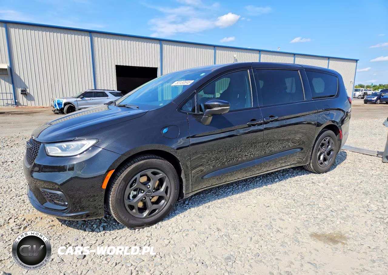 2023 Chrysler Pacifica Hybrid Touring L